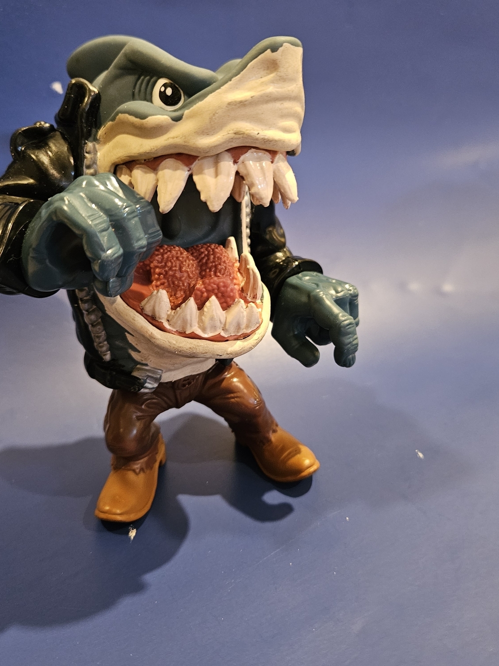 Vintage 1995 Mattel Street Sharks Pool Shark Ripster figure